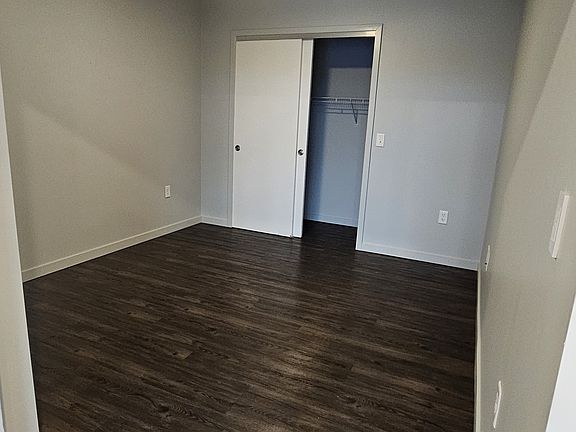 4th image of 1101 Portage St #16352c5e4