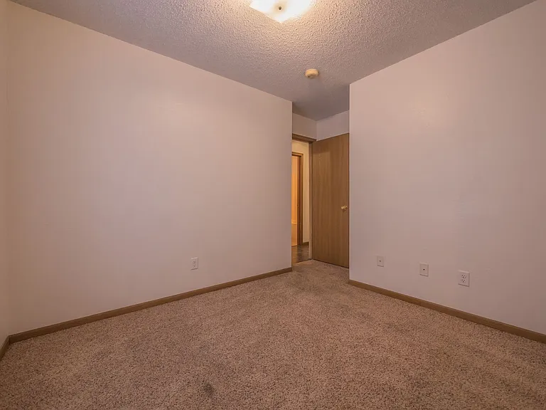 307 N Market St — Photo 16