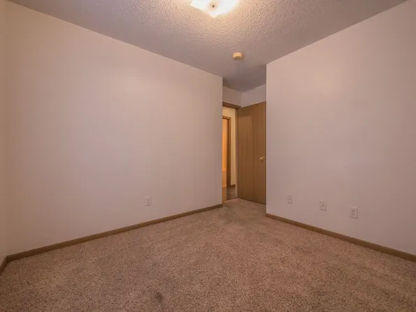 Market Street Apartments, 307 N Market St #5, Maryville, MO 64468