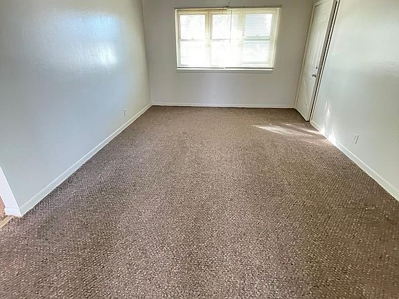 5th image of 8918 W Carmen Ave #4