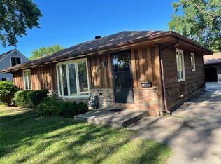 7221 Clinton Ave S, Richfield, MN 55423