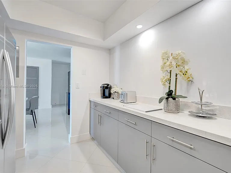 4001 S Ocean Dr #16P — Photo 55
