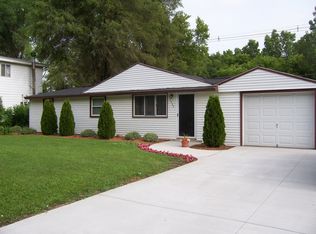 1757 Payson Rd, Walled Lake, MI 48390