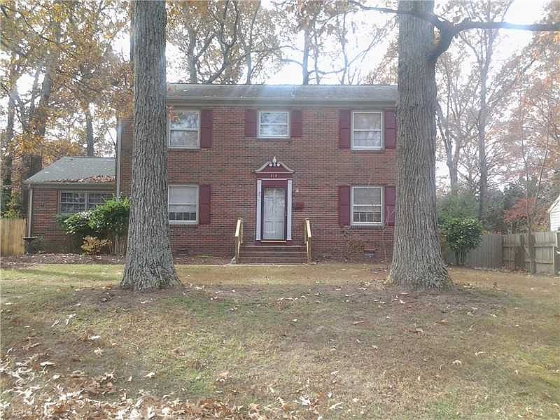 1st image of 219 Tyler Brooks Dr