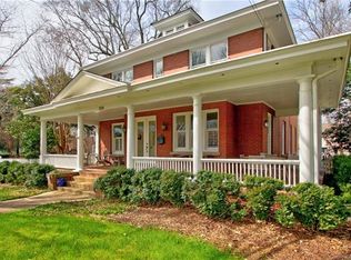 526 W End Ave, Statesville, NC 28677