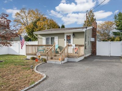 1540 1st Street, West Babylon, NY, 11704
