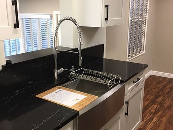 5th image of 1760-1762 Oliver Ave #1760