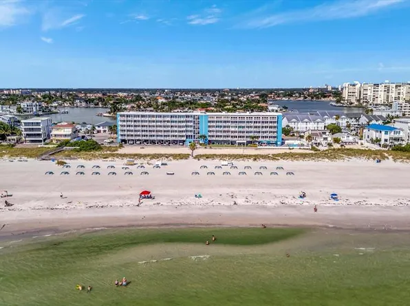 9980 Gulf Blvd #413, Treasure Island, FL 33706