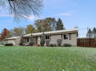 5920 N 117th St, Milwaukee, WI 53225