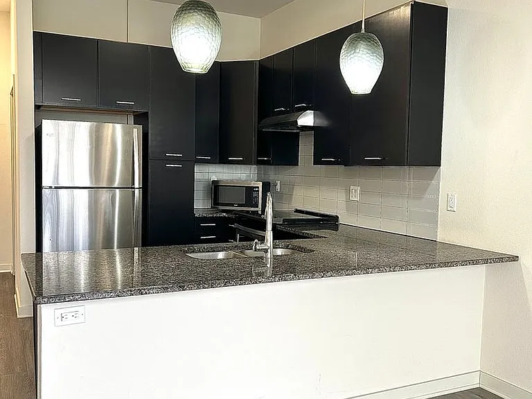 Greenbelt Apartments — Photo 28