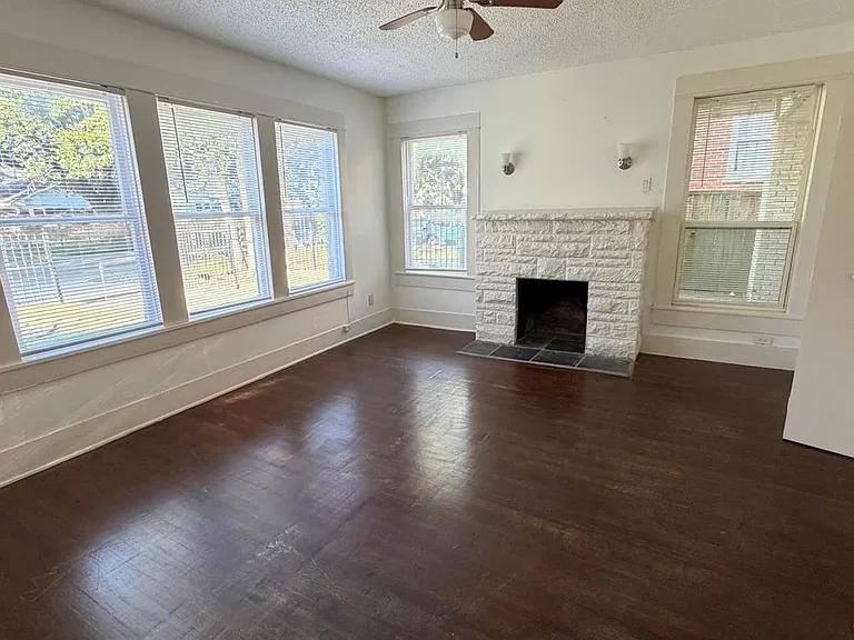 4334 Polk St #1 — Photo 2