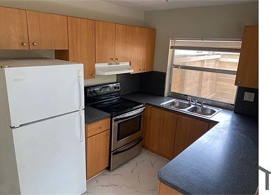 4th image of 3005 NW 4th Ave APT 2