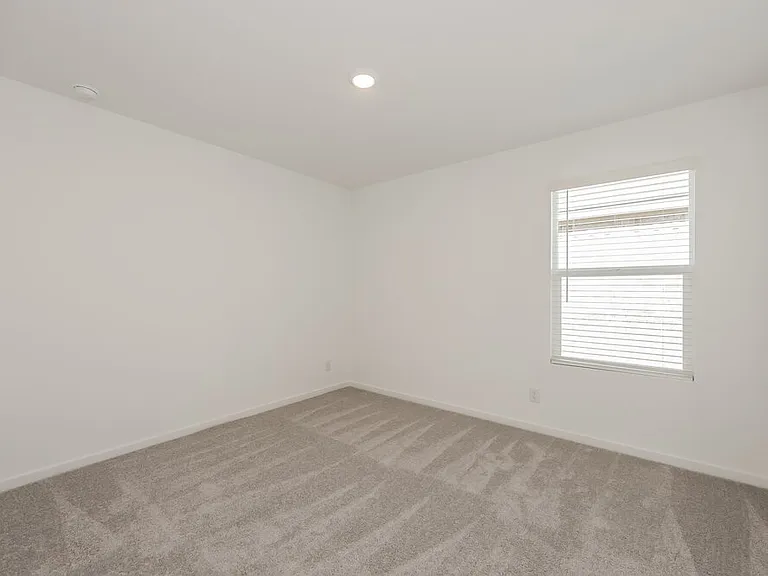 1715 Crossbill St — Photo 13