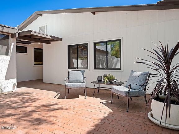 2nd image of 7116 E Sabino Vista Cir