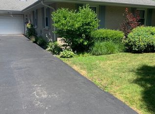 3100 Walden Ln, Wilmette, IL 60091