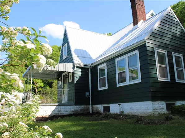 22647 State Highway 285, Cochranton, PA 16314