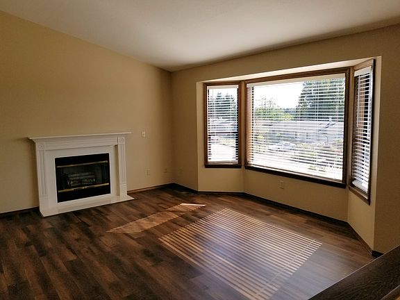 4th image of 27946 22nd Ave S