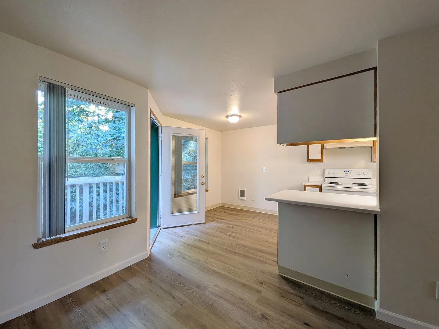 Treehill Commons — Photo 4