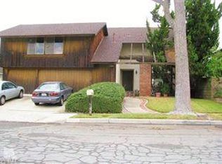 2299 E Lansdale Ct, Simi Valley, CA 93065