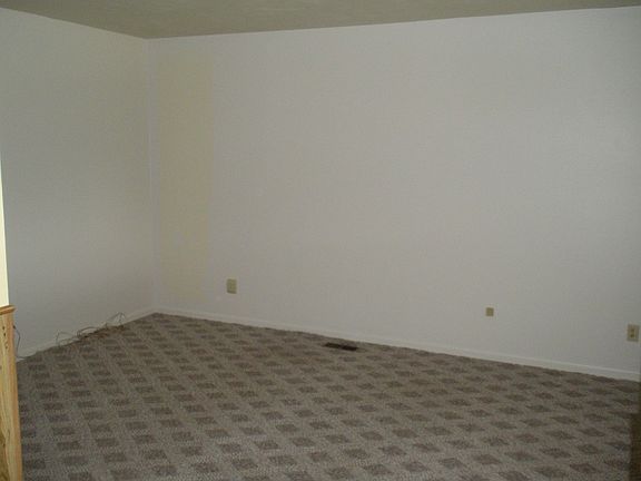 2nd image of 5401 Bromwick Dr
