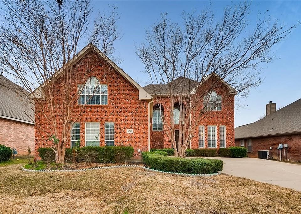 1st image of 1202 Whispering Oaks Dr