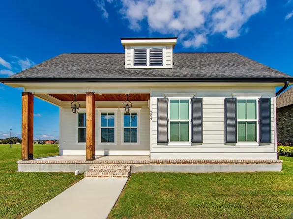 204 Rue Etienne Ln, Thibodaux, LA 70301