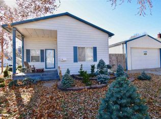 432 NE 9th St, Abilene, KS 67410