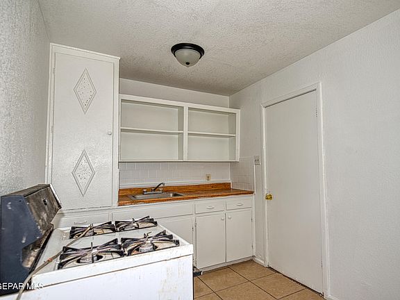 5th image of 3827 Fillmore Ave #1-6