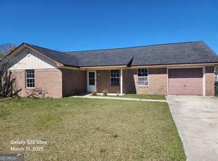 1452 Victory Cir, Hinesville, GA 31313