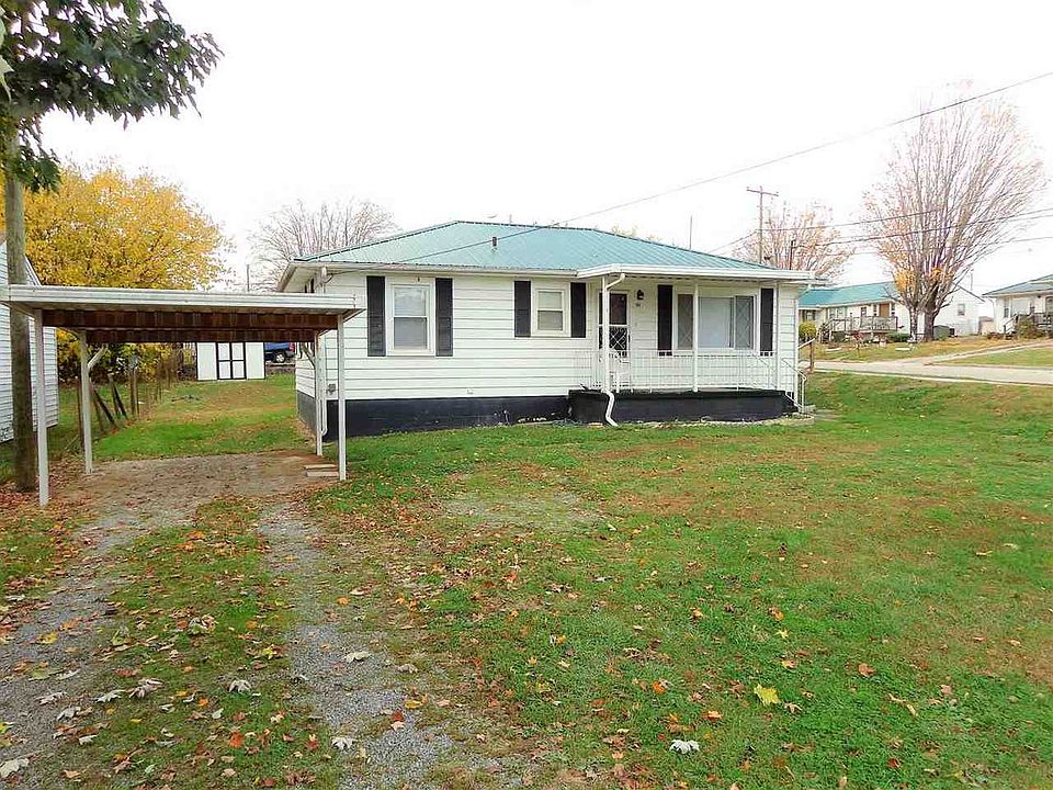 1st image of 704 Douglas Ave