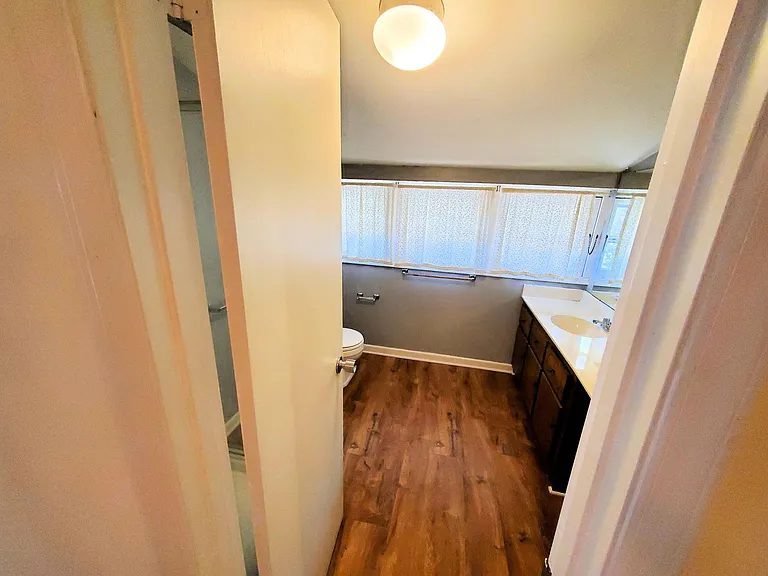Studio Bath with Shower behind door