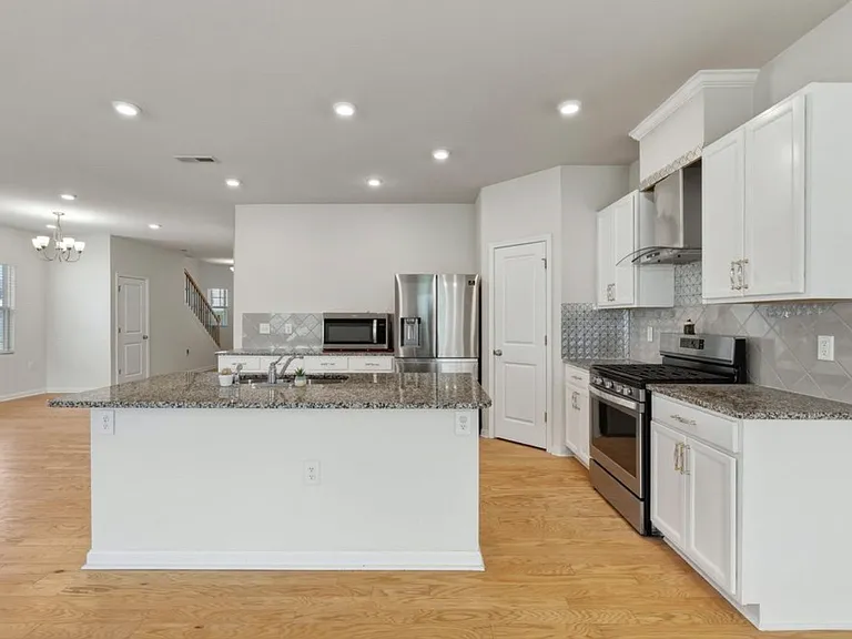 2132 Water Marsh Trl — Photo 11