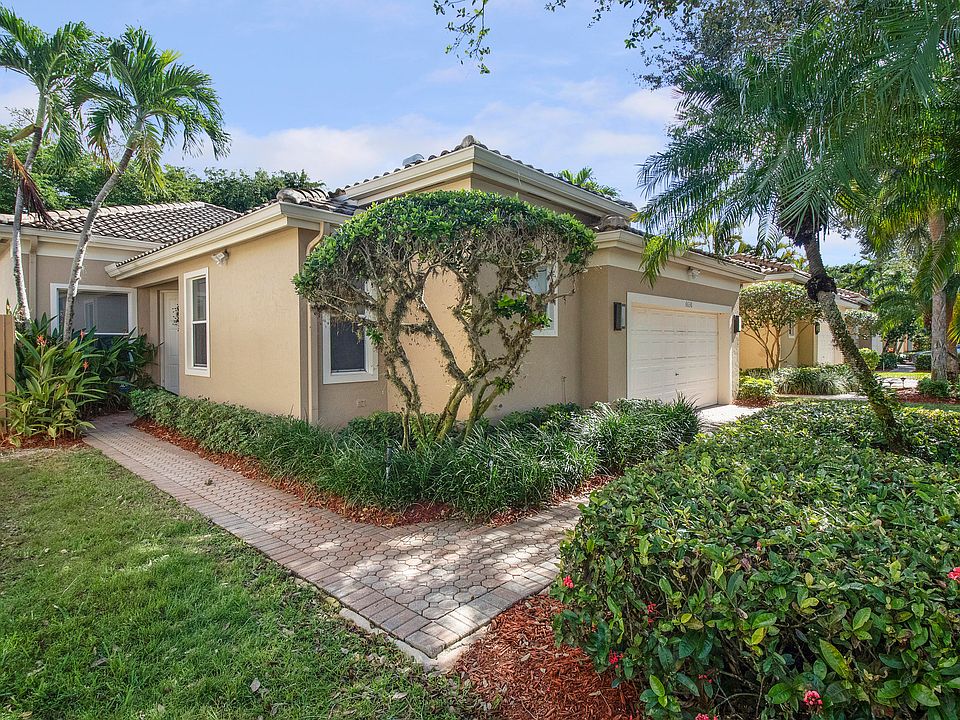 Home For Sale In Broken Sound Country Club