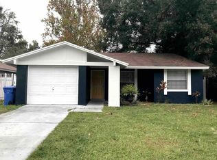 2813 Cedaridge Dr, Tampa, FL 33618