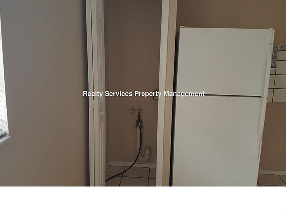 4th image of 2510 Central Ave APT 11