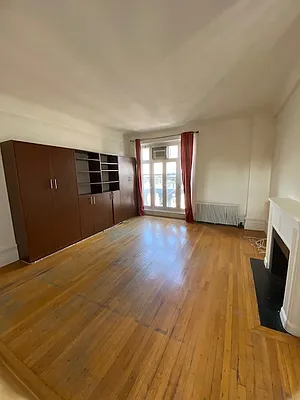 Rented by Gala West Realty LTD | media 2