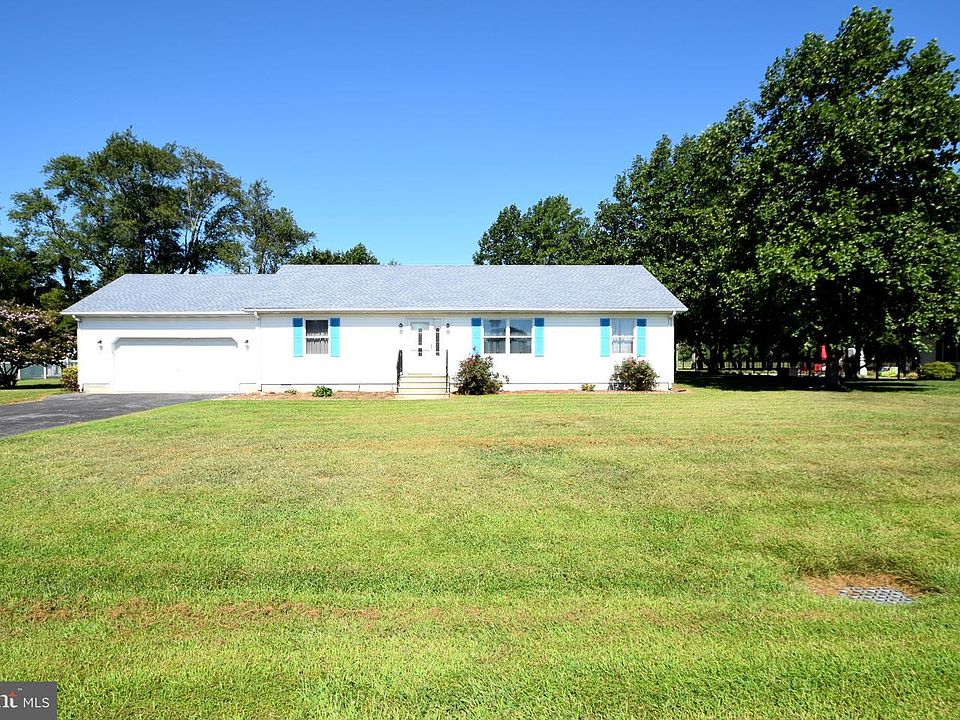 1st image of 27 Lady Slipper Ln