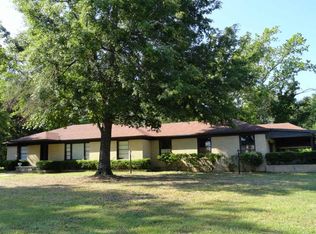 2400 Stone Rd, Kilgore, TX 75662