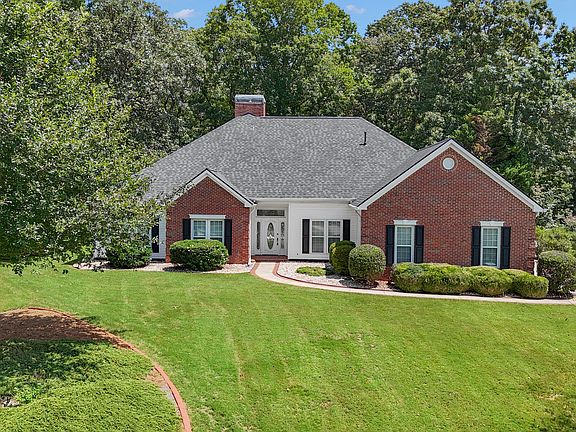2nd image of 704 Cirrus Ct