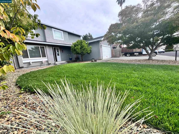 4480 Fuchsia Ave, Rohnert Park, CA 94928