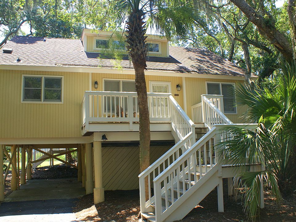 1st image of 551 Wedgewood Ct