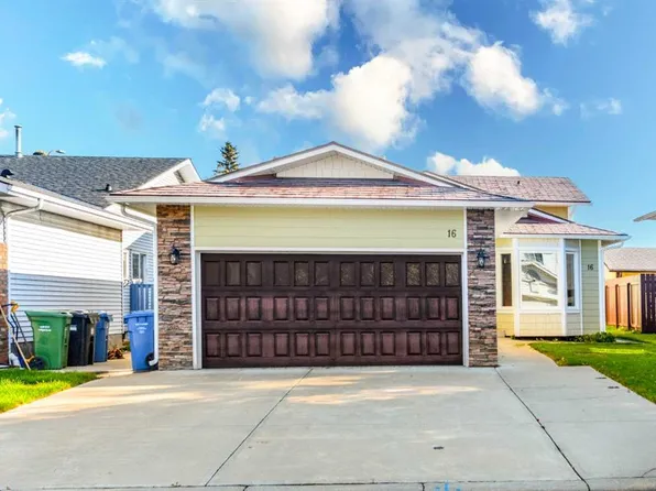 16 NE Deersaxon Cir SE, Calgary, AB T2J 6R5