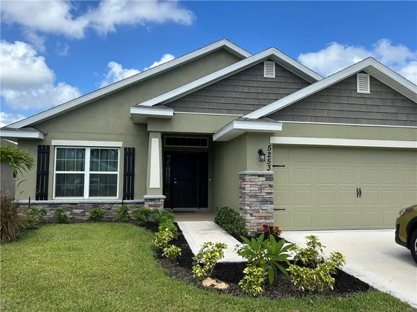 5253 Vespera St, Fort Pierce, FL 34951