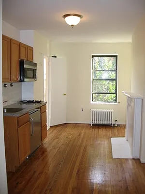 Rented by City Connections Realty | media 30