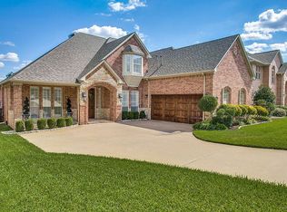 6329 Warwick Hills Dr, Fort Worth, TX 76132