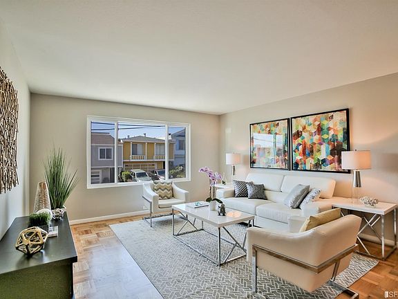2nd image of 841 Hillside Blvd