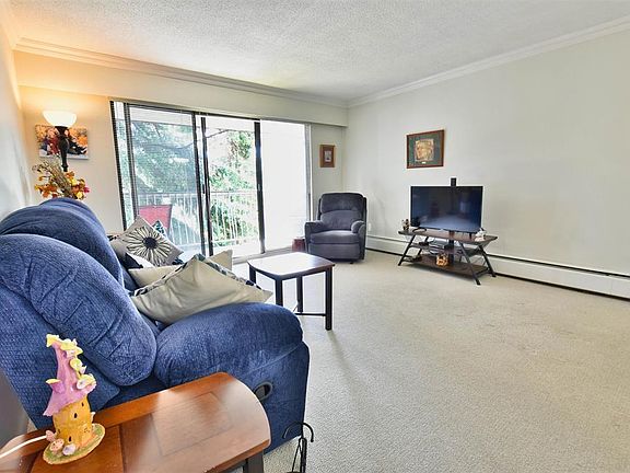 3rd image of 1330 Martin St #302