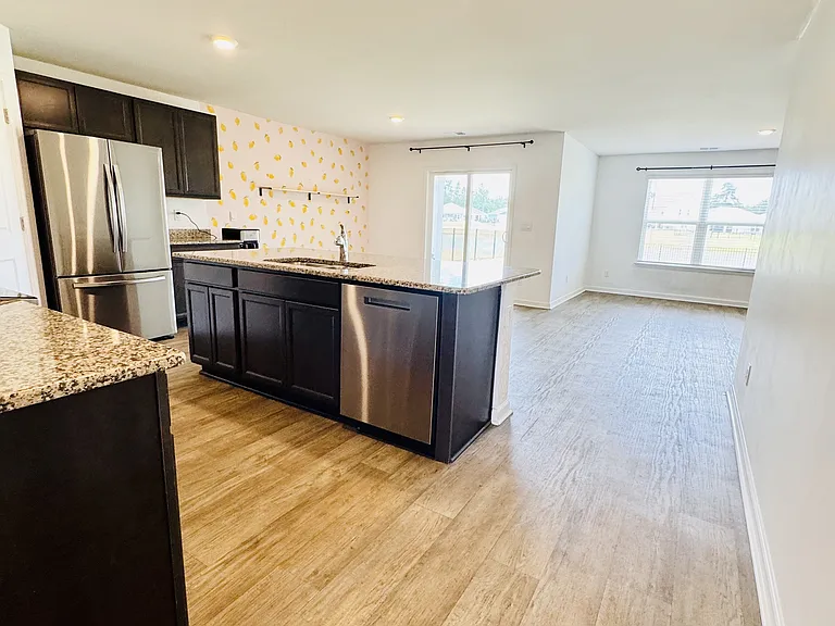 809 Woodland Farms Cir — Photo 17