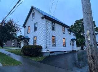 216 3rd St, Bangor, ME 04401