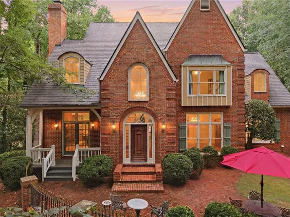 3640 Cloudland Dr NW, Atlanta, GA 30327